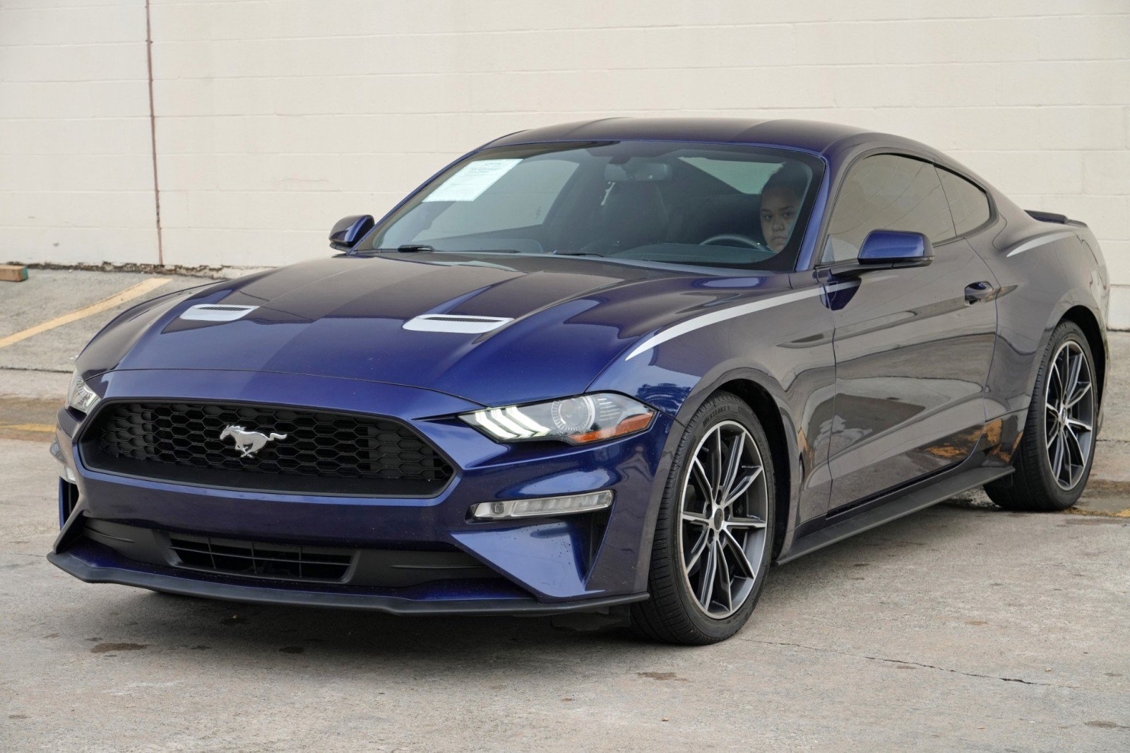Used 2018 Ford Mustang Premium w/ Equipment Group 201A RWD image 36