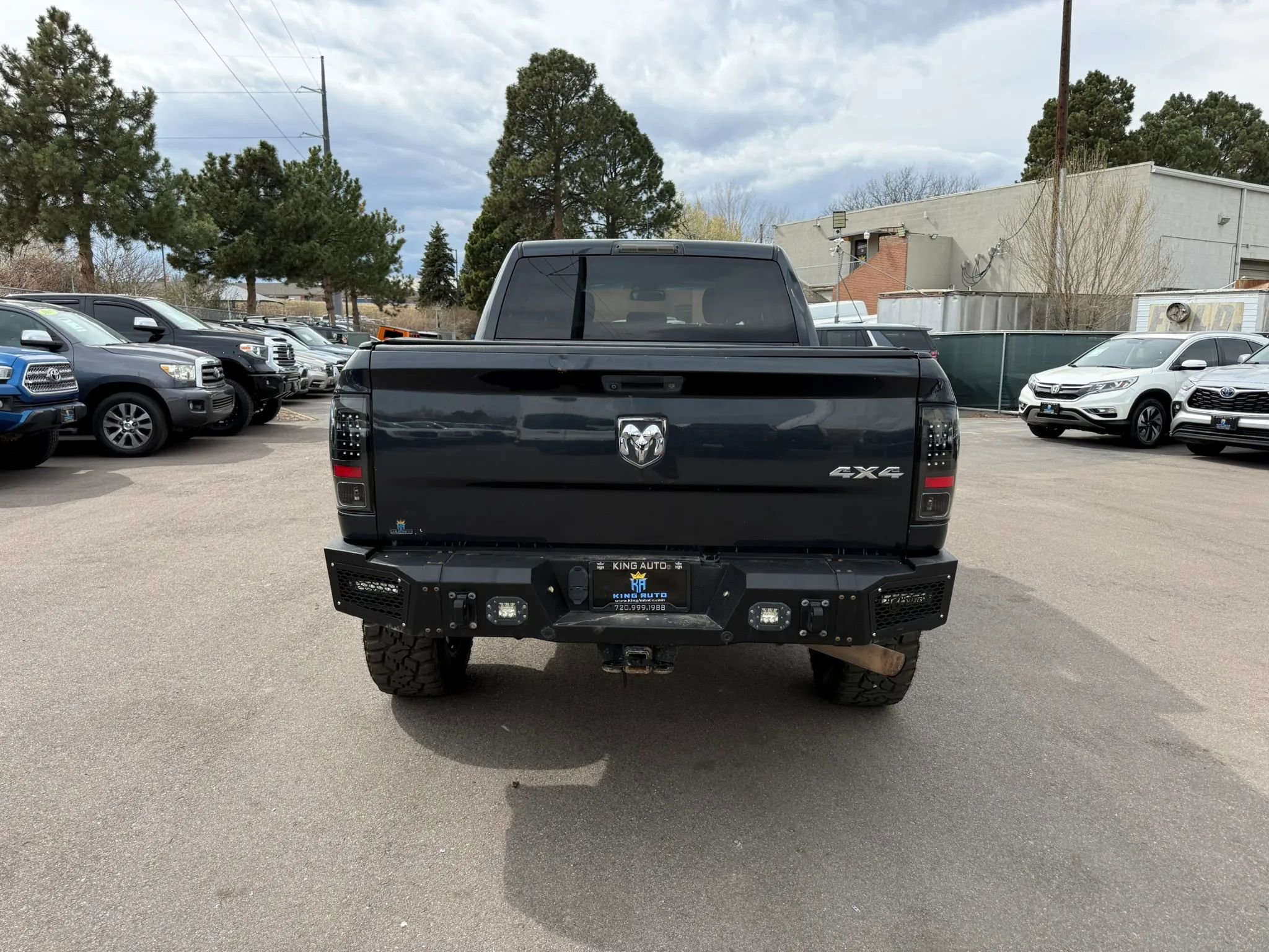 Used 2015 RAM 2500 Tradesman w/ Chrome Appearance Group AWD/4WD image 6