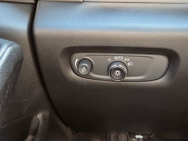 Certified 2023 Chevrolet Traverse LT image 37