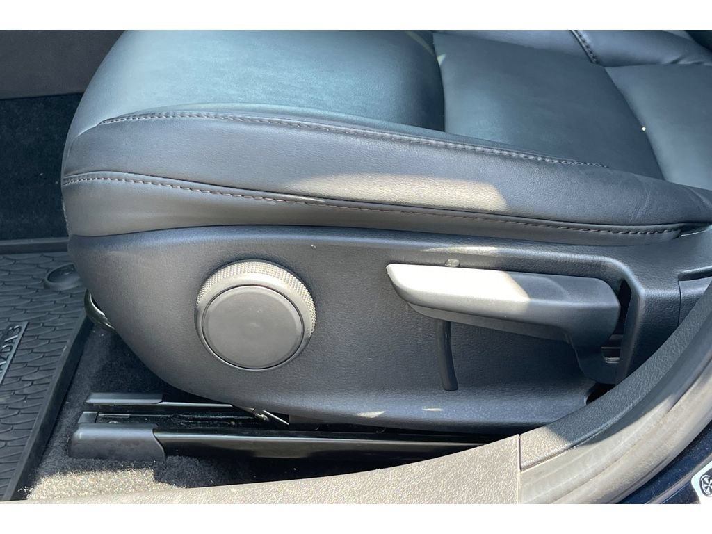Certified 2023 MAZDA MAZDA3 s FWD image 14