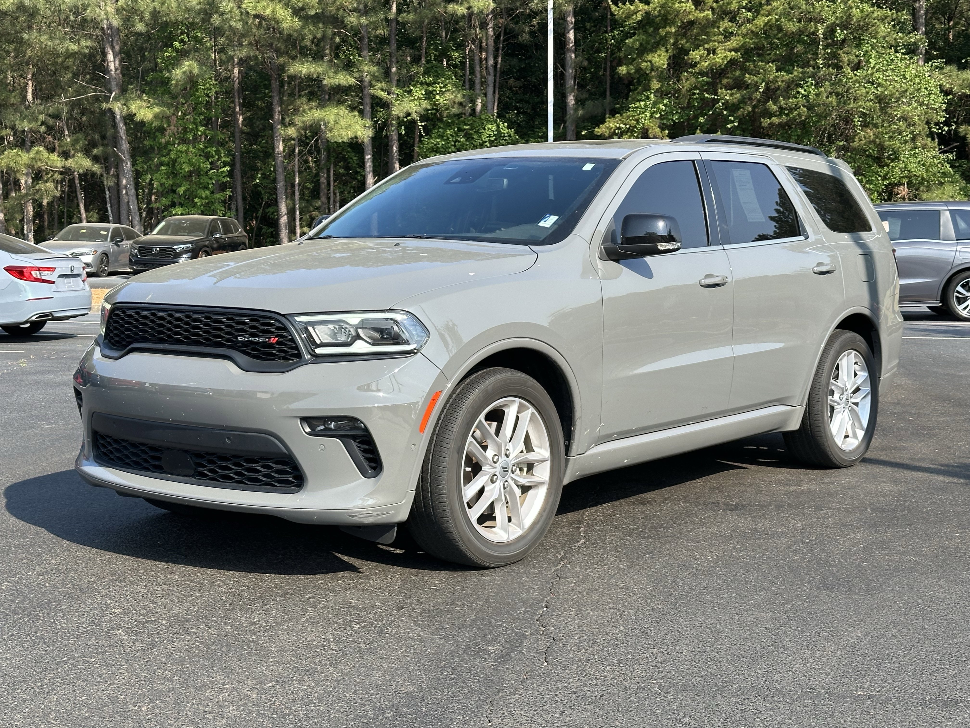 Used 2023 Dodge Durango GT RWD image 5