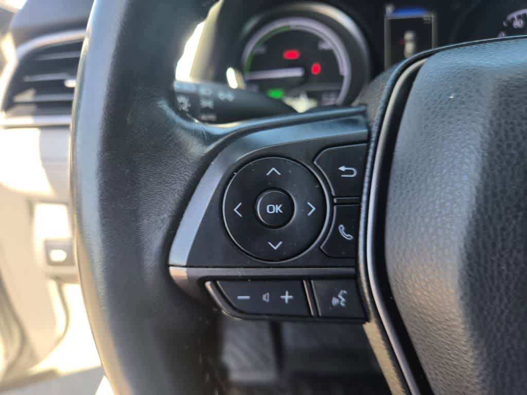 Used 2021 Toyota Camry SE FWD image 21