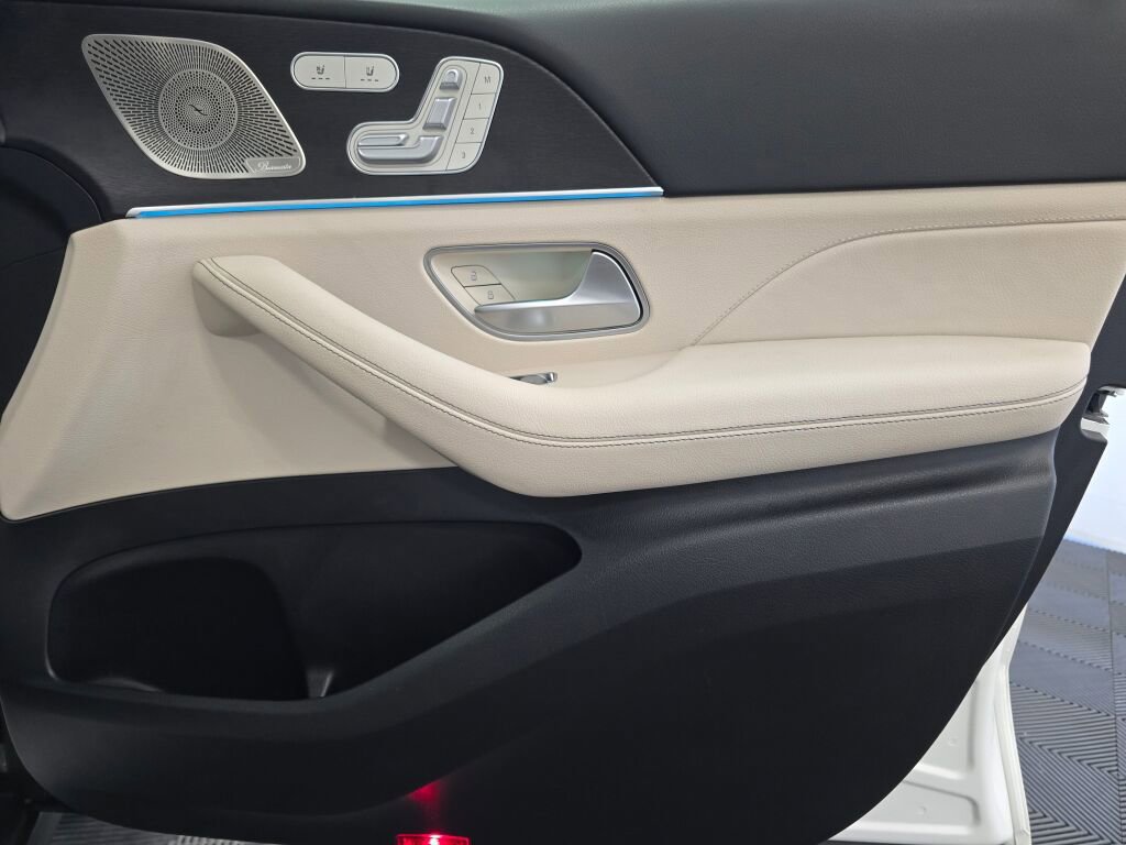 Used 2023 Mercedes-Benz GLE 350 4MATIC image 25