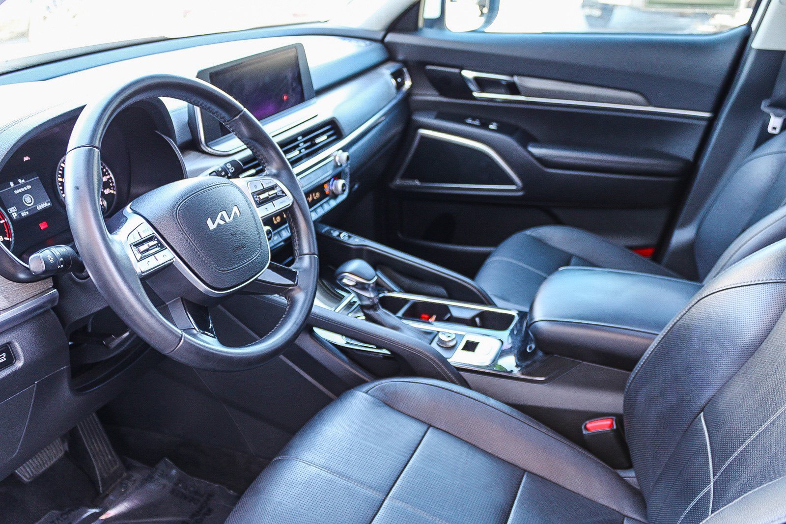 Used 2022 Kia Telluride EX w/ EX Premium Package FWD image 19