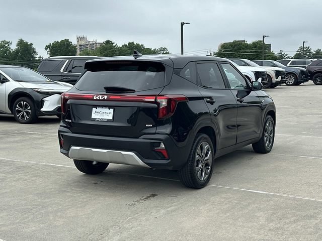 Used 2025 Kia Seltos LX AWD/4WD image 25