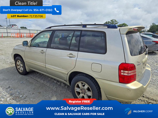 Used 2002 Toyota Highlander Limited w/ Leather Trim Pkg FWD image 3