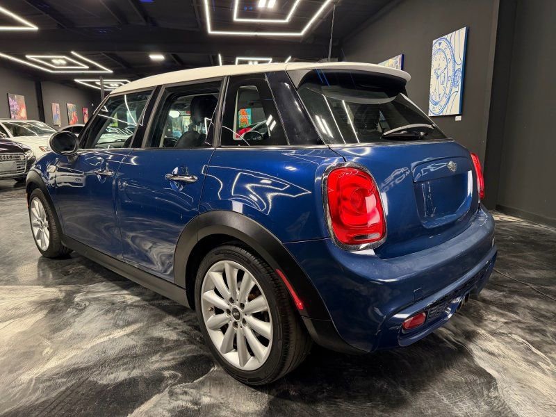 Used 2025 Ford F150 Lariat AWD/4WD image 3