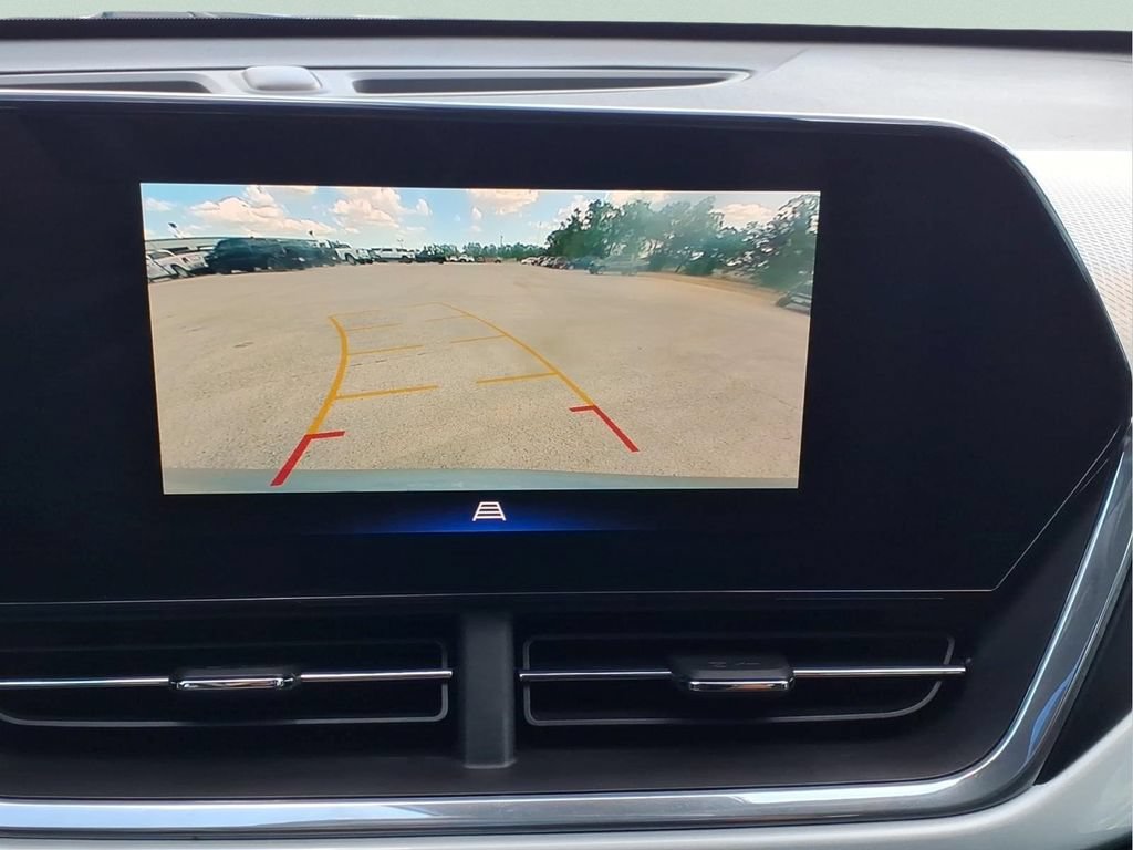 Used 2024 Chevrolet Trax LT w/ Driver Confidence Package FWD image 18
