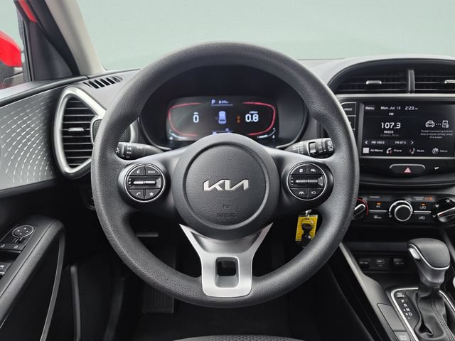 Used 2024 Kia Soul LX w/ Option Group 015 FWD image 23
