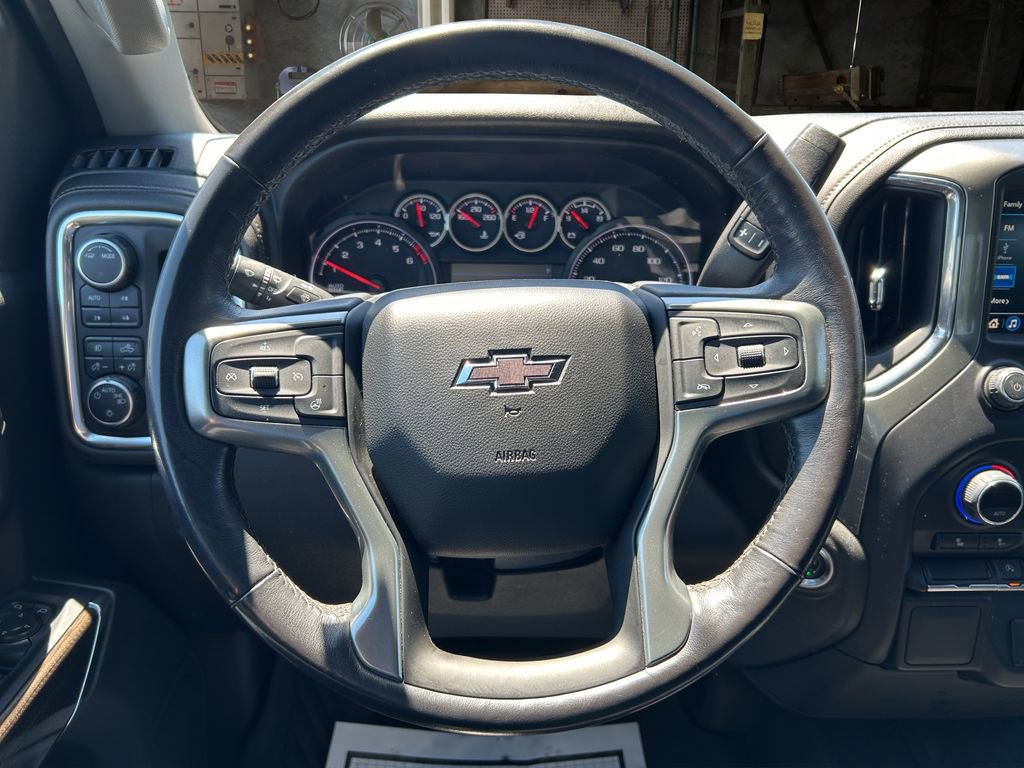 Certified 2022 Chevrolet Silverado 1500 RST AWD/4WD image 19