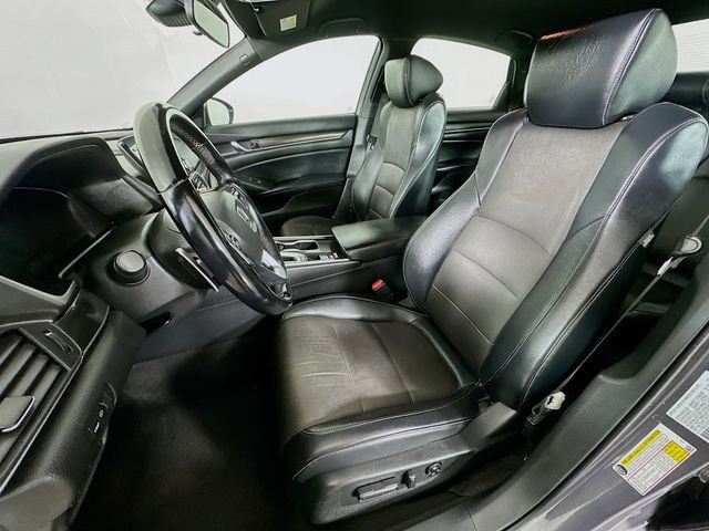 Certified 2018 Honda Accord Sport image 26