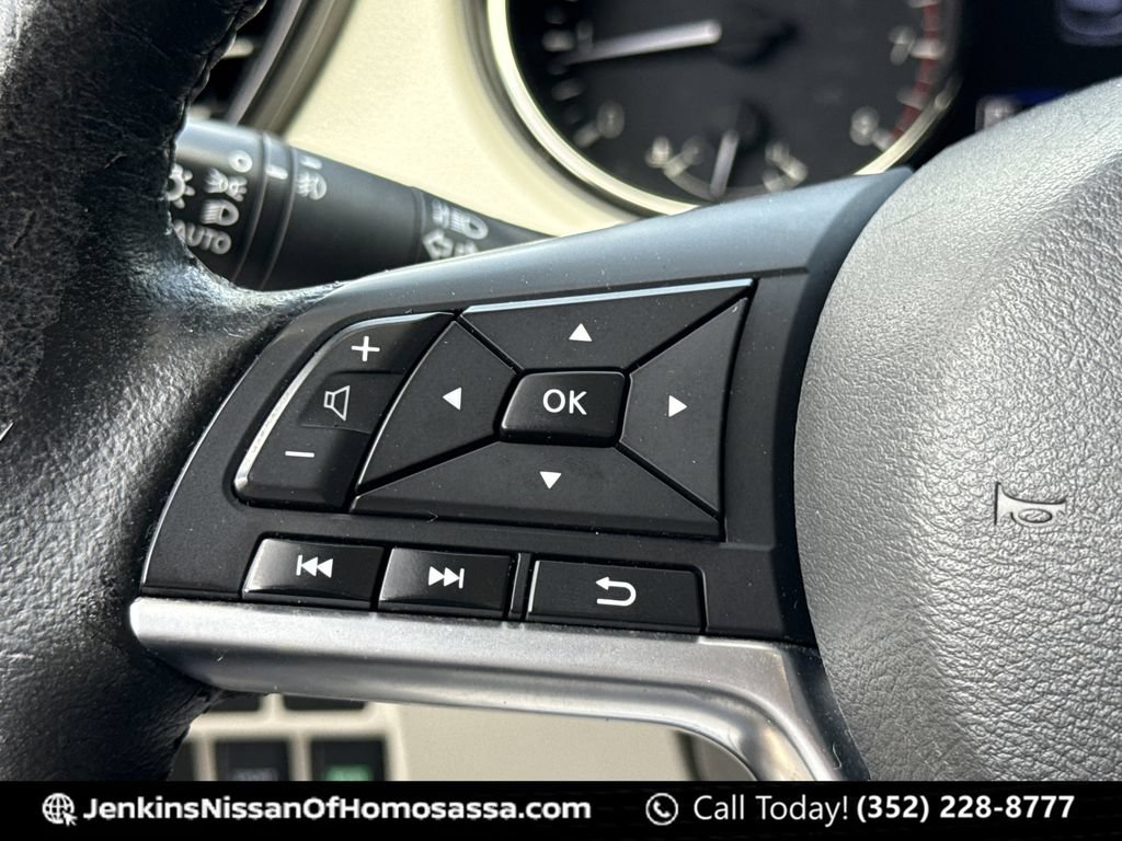 Certified 2021 Nissan Rogue Sport SL w/ Premium Package FWD image 41