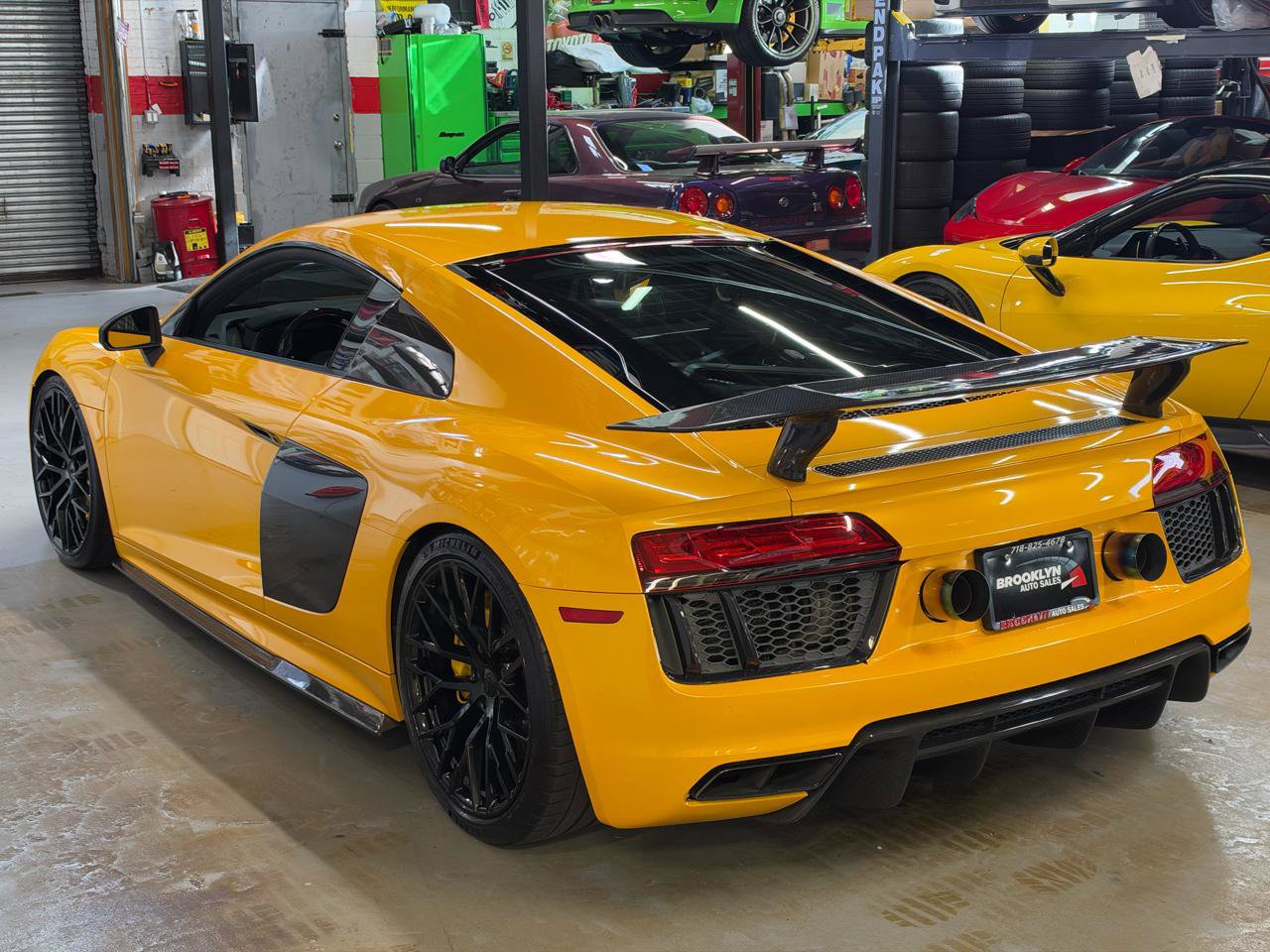 Used 2017 Audi R8 V10 plus AWD/4WD image 10