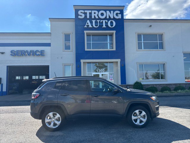 Used 2021 Jeep Compass Latitude w/ Sun and Sound Group AWD/4WD image 18