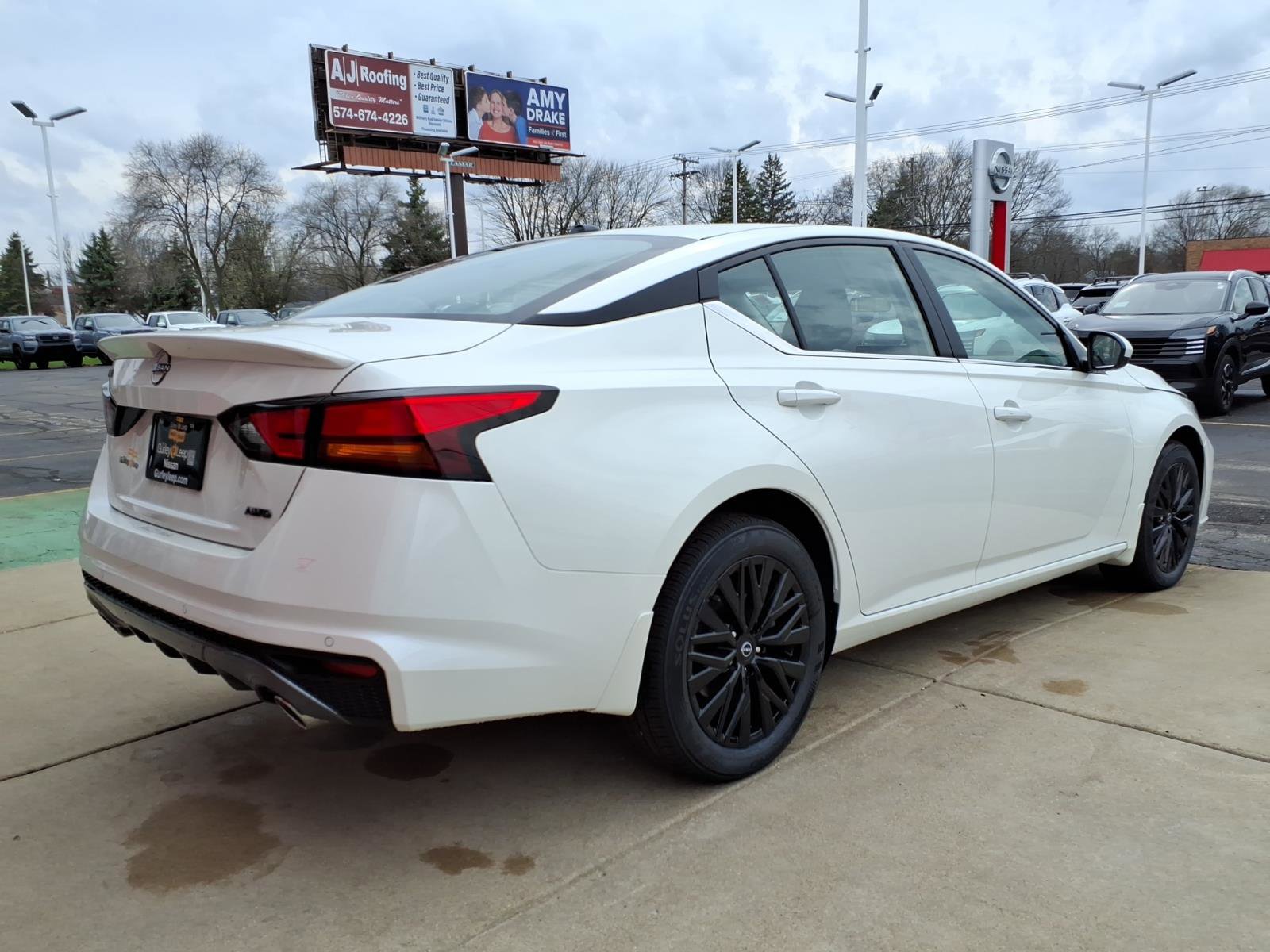 New 2026 Nissan Altima 2.5 SV AWD/4WD image 10