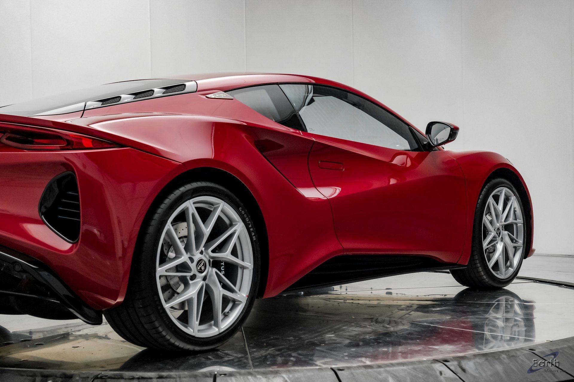 New 2026 Lotus Emira V6 SE Touring image 21