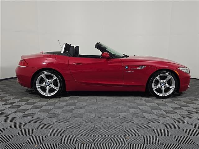 Used 2015 BMW Z4 sDrive28i image 8