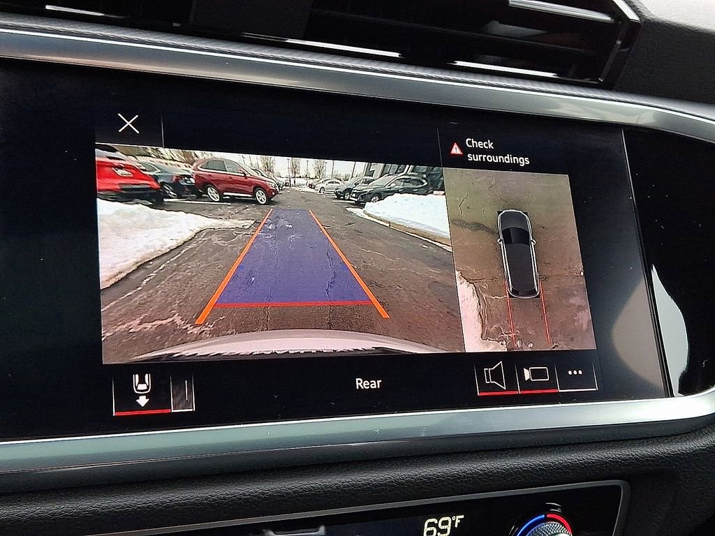 Used 2022 Audi Q3 2.0T Premium Plus w/ Premium Plus Package image 13