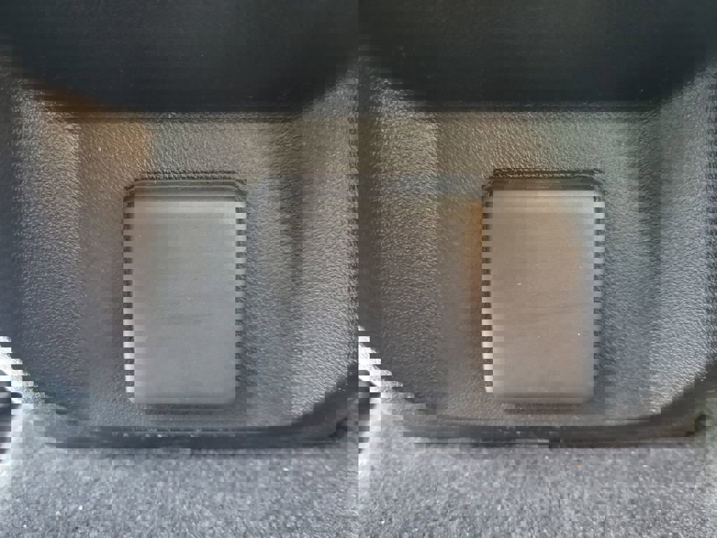 Used 2024 Chevrolet Colorado Z71 w/ Z71 Convenience Package 2 image 16