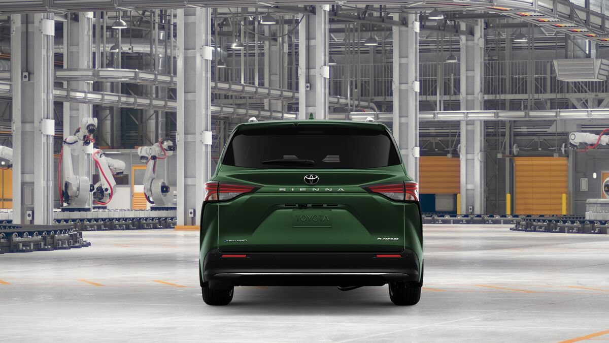 New 2026 Toyota Sienna Platinum AWD/4WD image 8