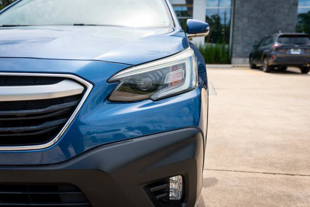 Used 2020 Subaru Outback Premium AWD/4WD image 3