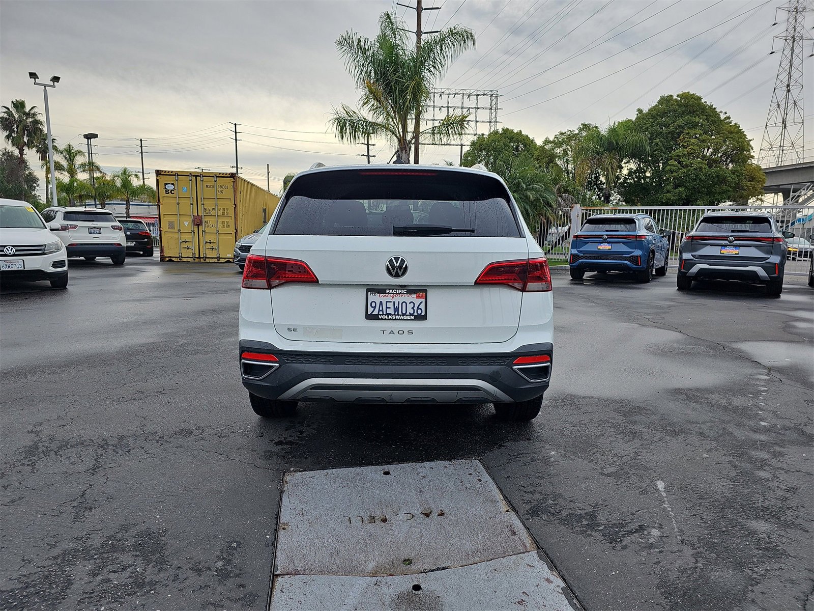 Used 2022 Volkswagen Taos SE image 6