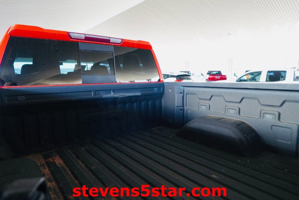 Used 2021 GMC Sierra 1500 AT4 w/ AT4 Preferred Package image 6