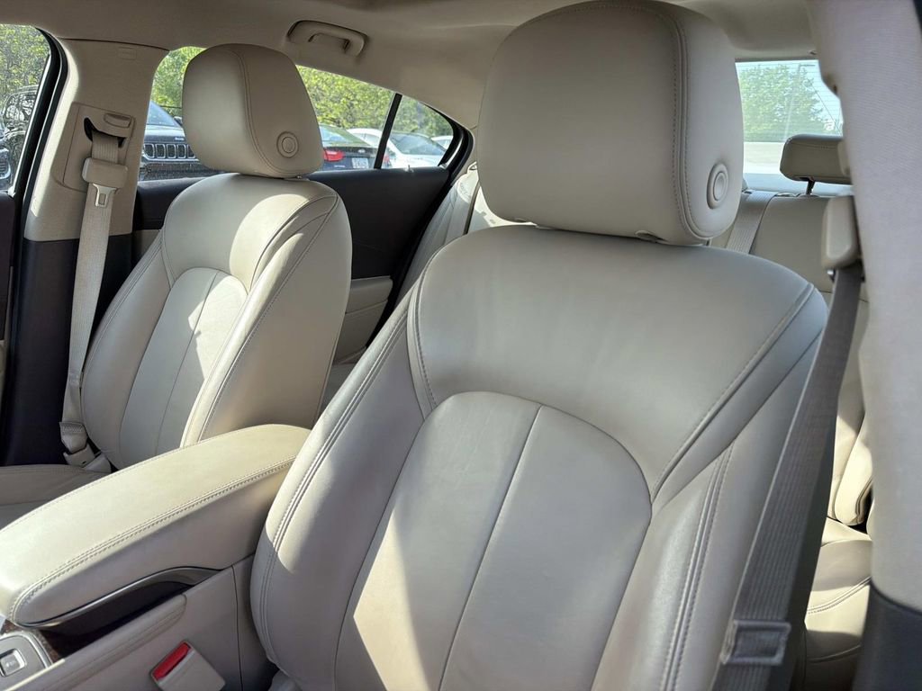 Used 2015 Buick LaCrosse Leather image 22