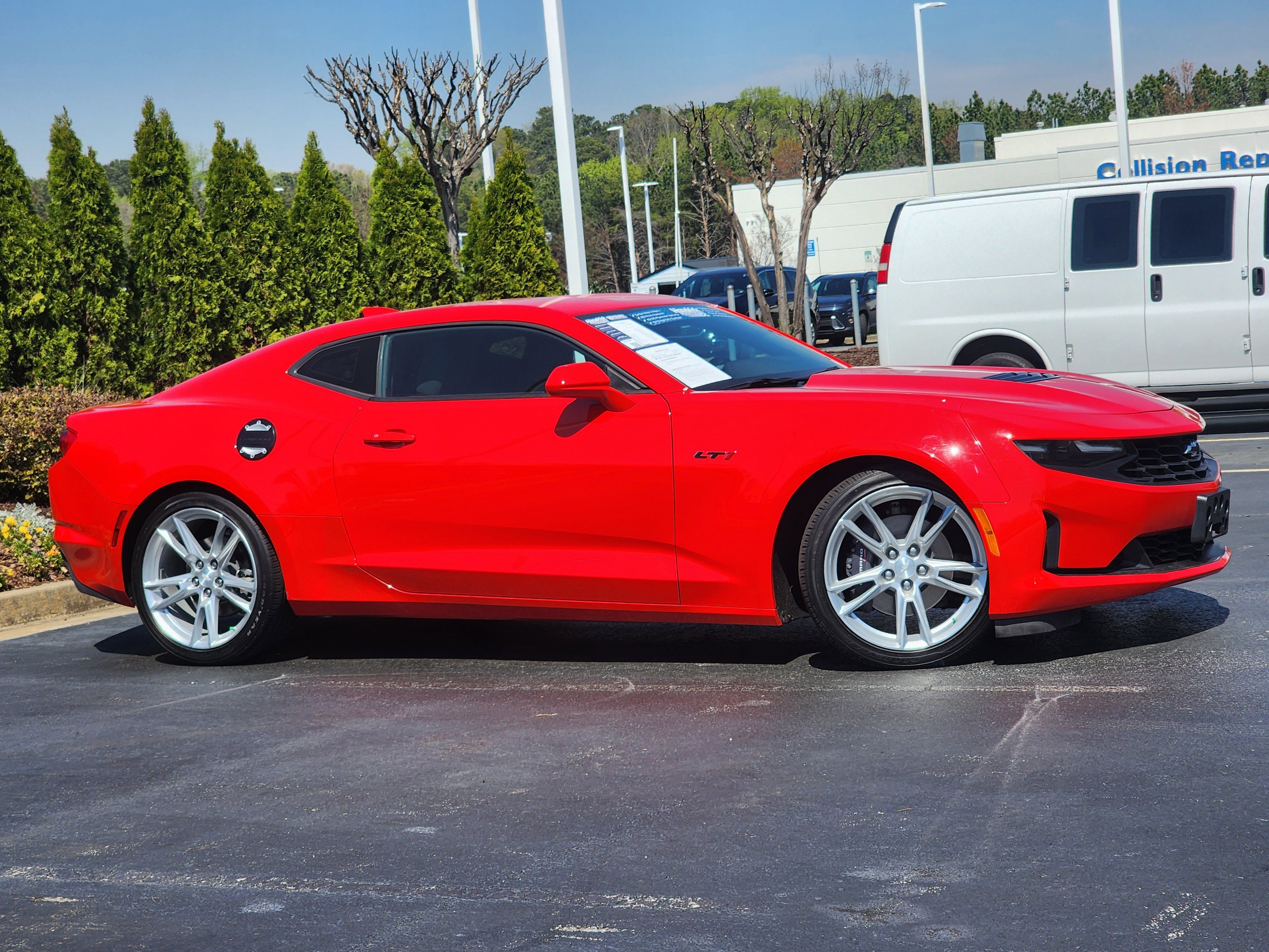 Used 2022 Chevrolet Camaro LT w/ Technology Package RWD image 3