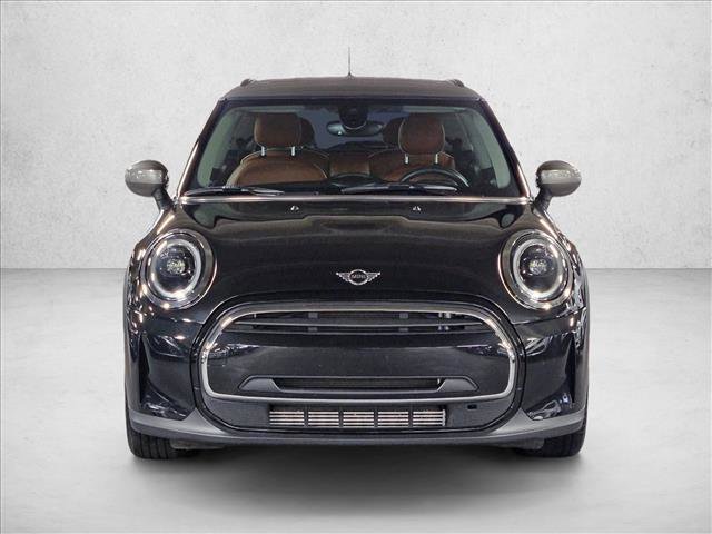 Used 2024 MINI Cooper 2-Door Hardtop w/ Signature Upholstery Package video 2