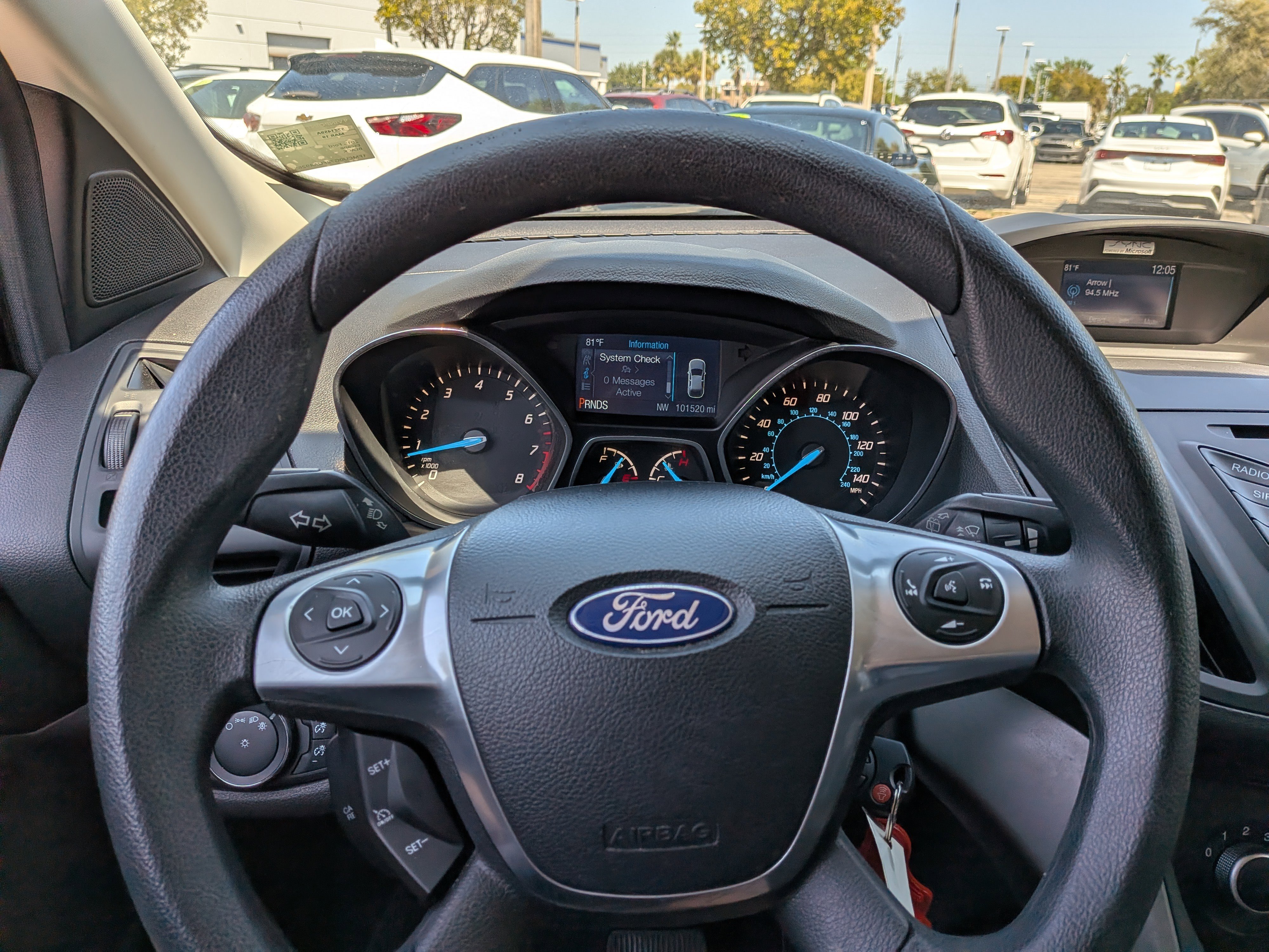 Used 2015 Ford Escape SE image 27