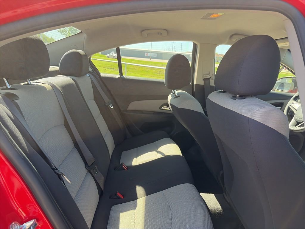 Used 2016 Chevrolet Cruze LS FWD image 27
