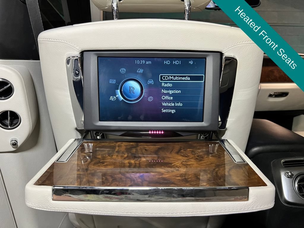 Used 2013 Rolls-Royce Ghost RWD image 23