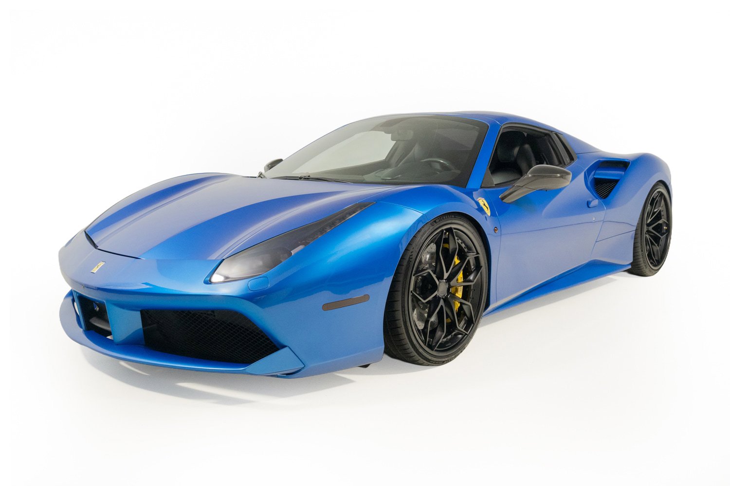 Used 2017 Ferrari 488 Spider RWD image 2
