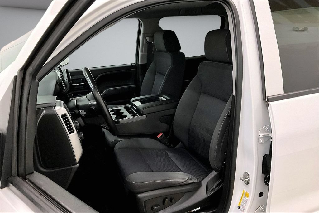 Used 2018 Chevrolet Silverado 1500 LT w/ All Star Edition AWD/4WD image 22