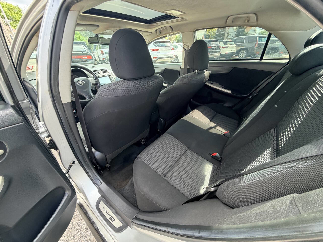 Used 2009 Toyota Corolla XRS image 36