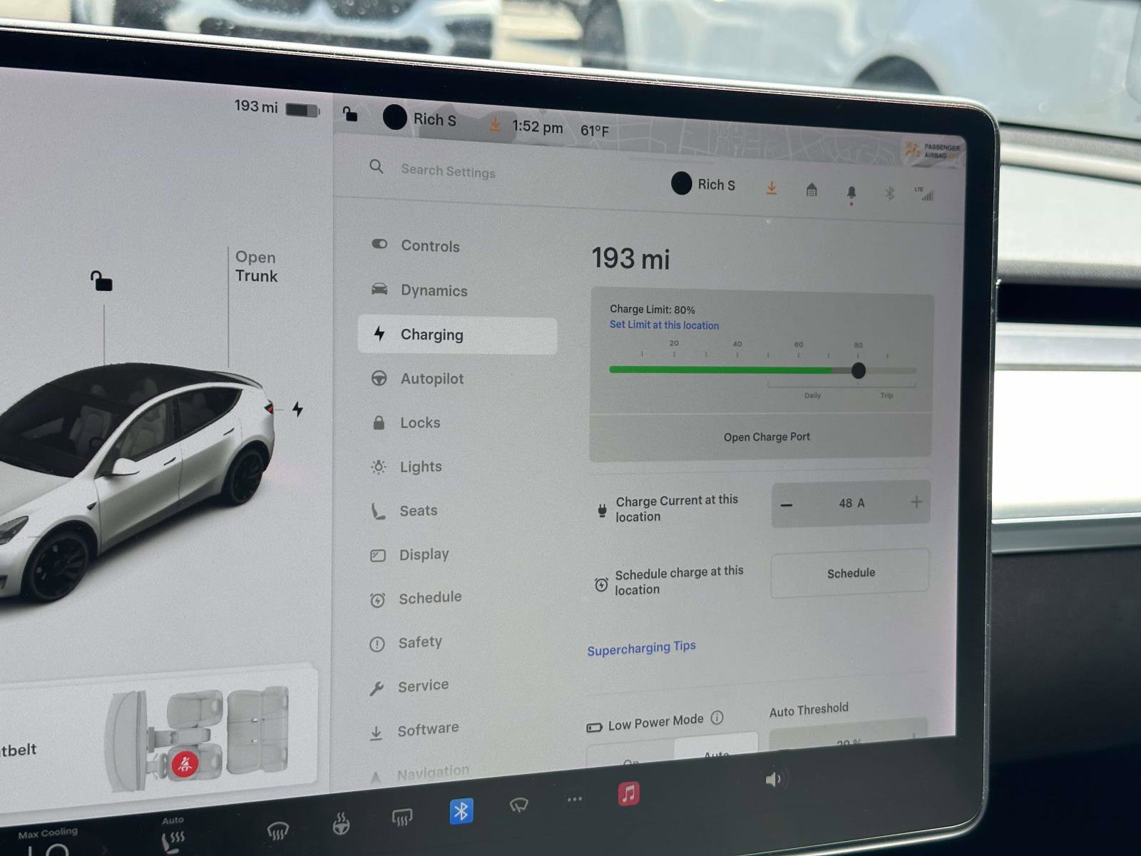 Used 2022 Tesla Model Y Performance AWD/4WD image 32