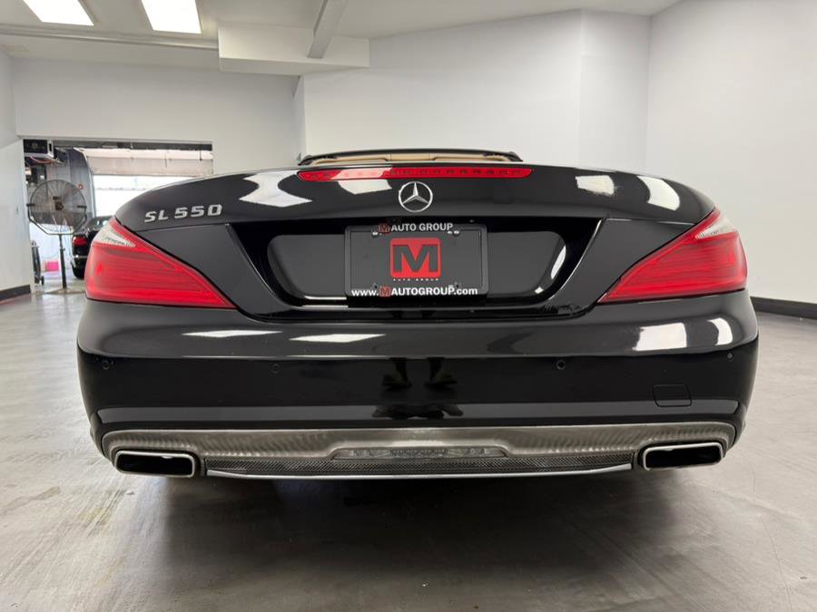 Used 2013 Mercedes-Benz SL 550 image 12