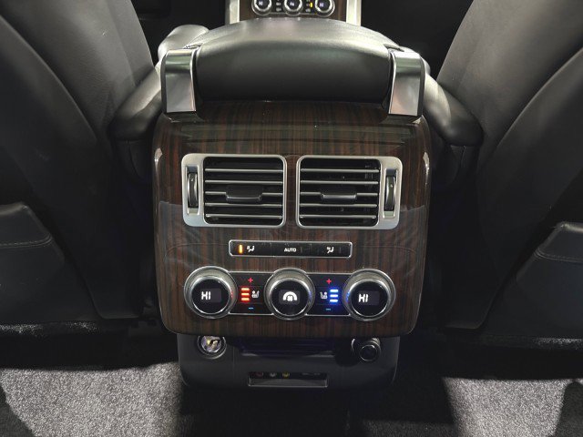 Used 2014 Land Rover Range Rover Autobiography image 57
