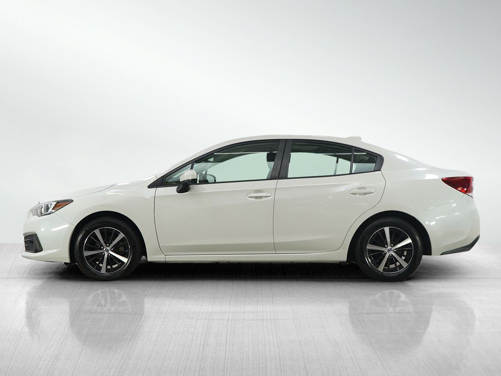 Used 2023 Subaru Impreza Premium image 2