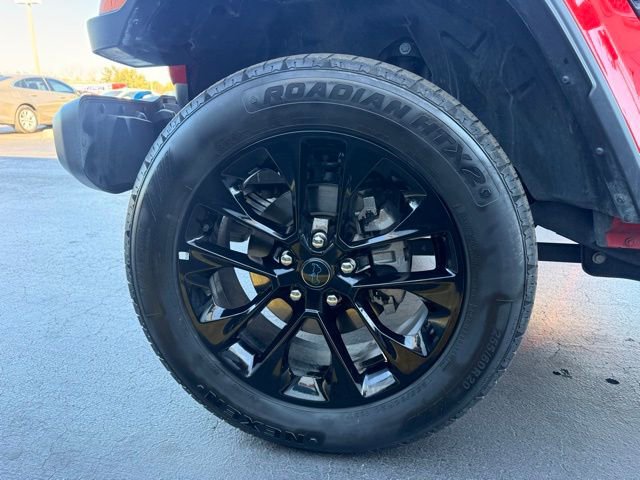 Used 2024 Jeep Wrangler Unlimited Sahara image 12