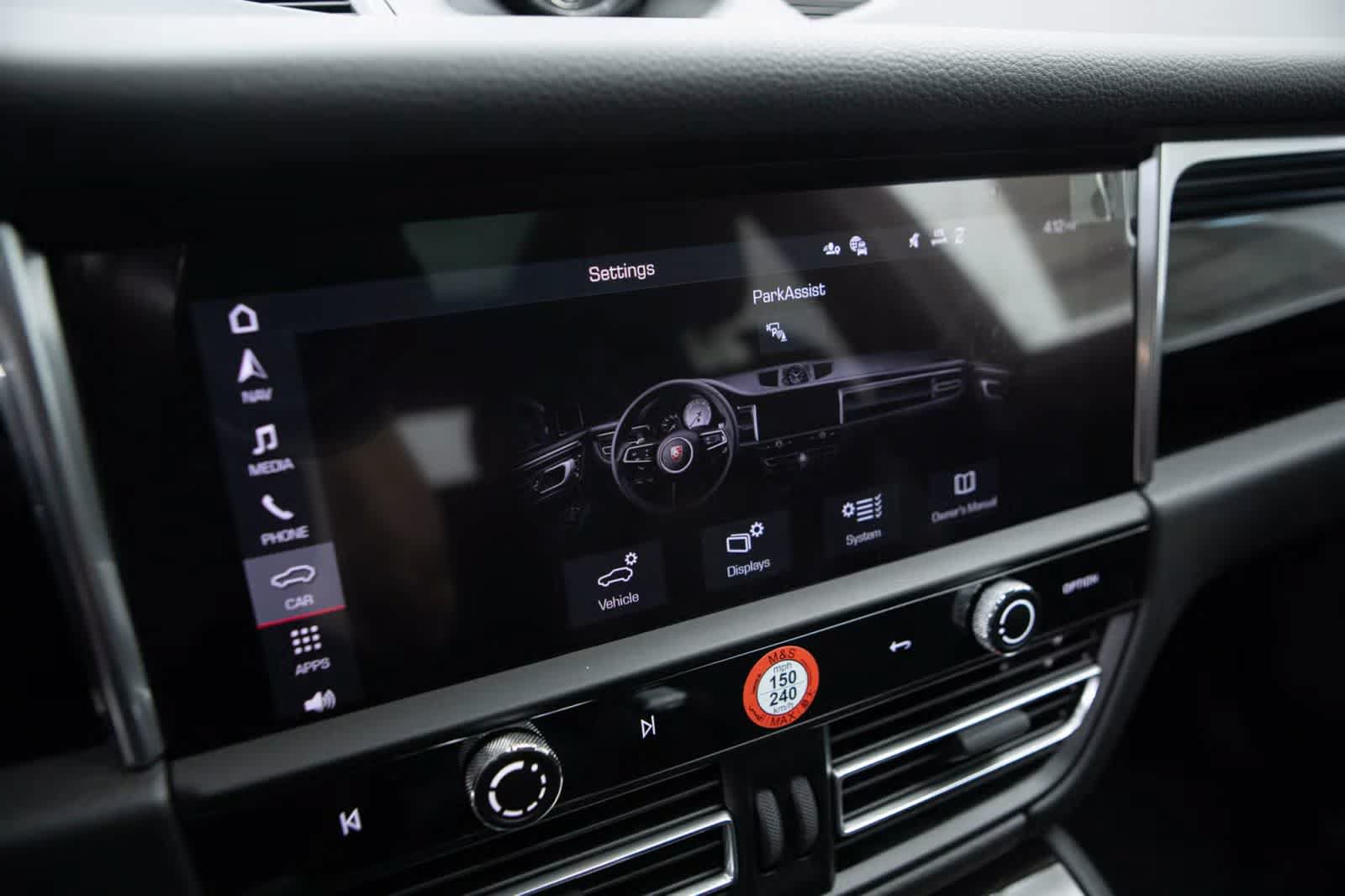 Certified 2026 Porsche Macan S AWD/4WD image 15
