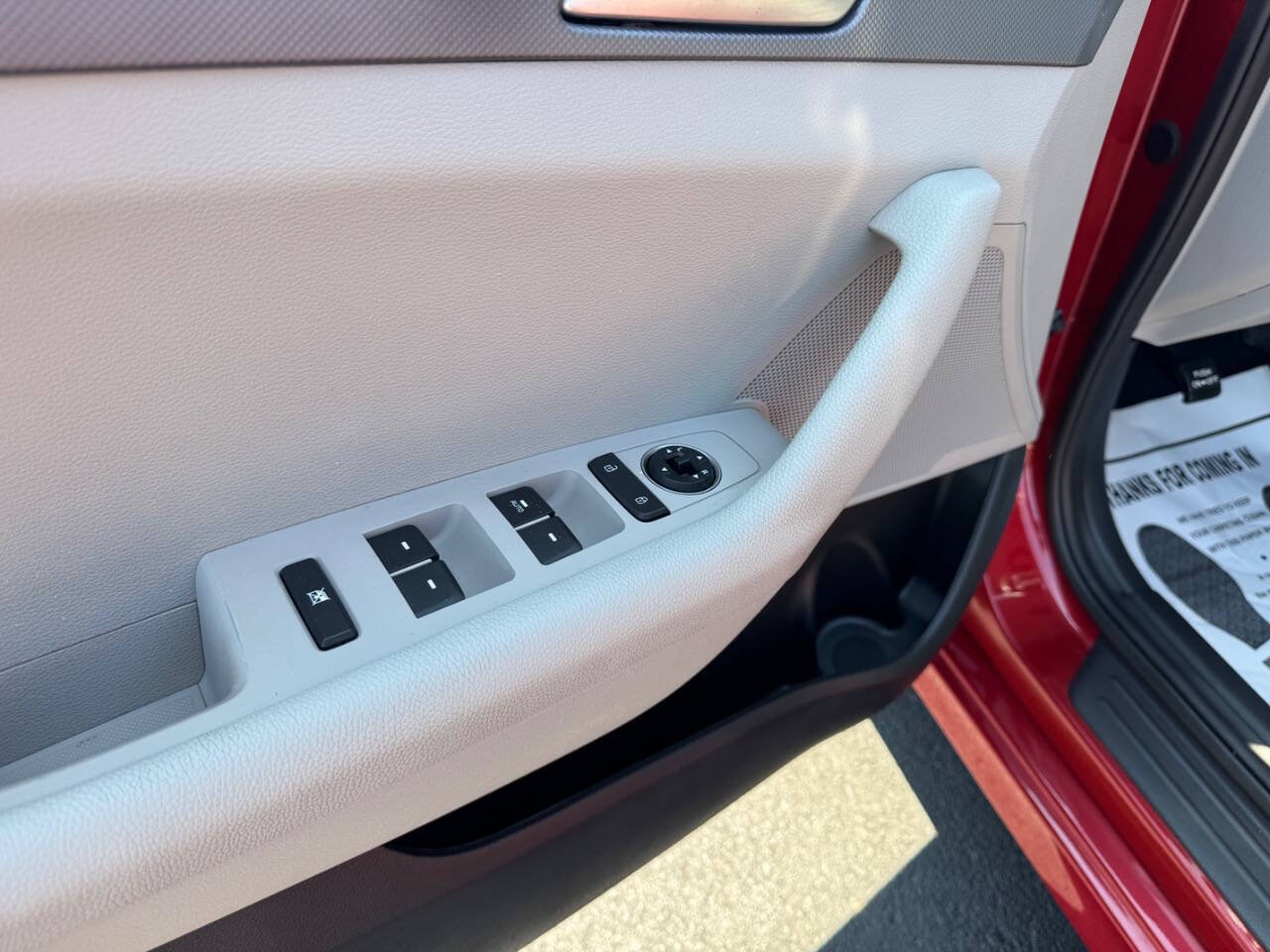 Used 2019 Hyundai Sonata SE FWD image 13