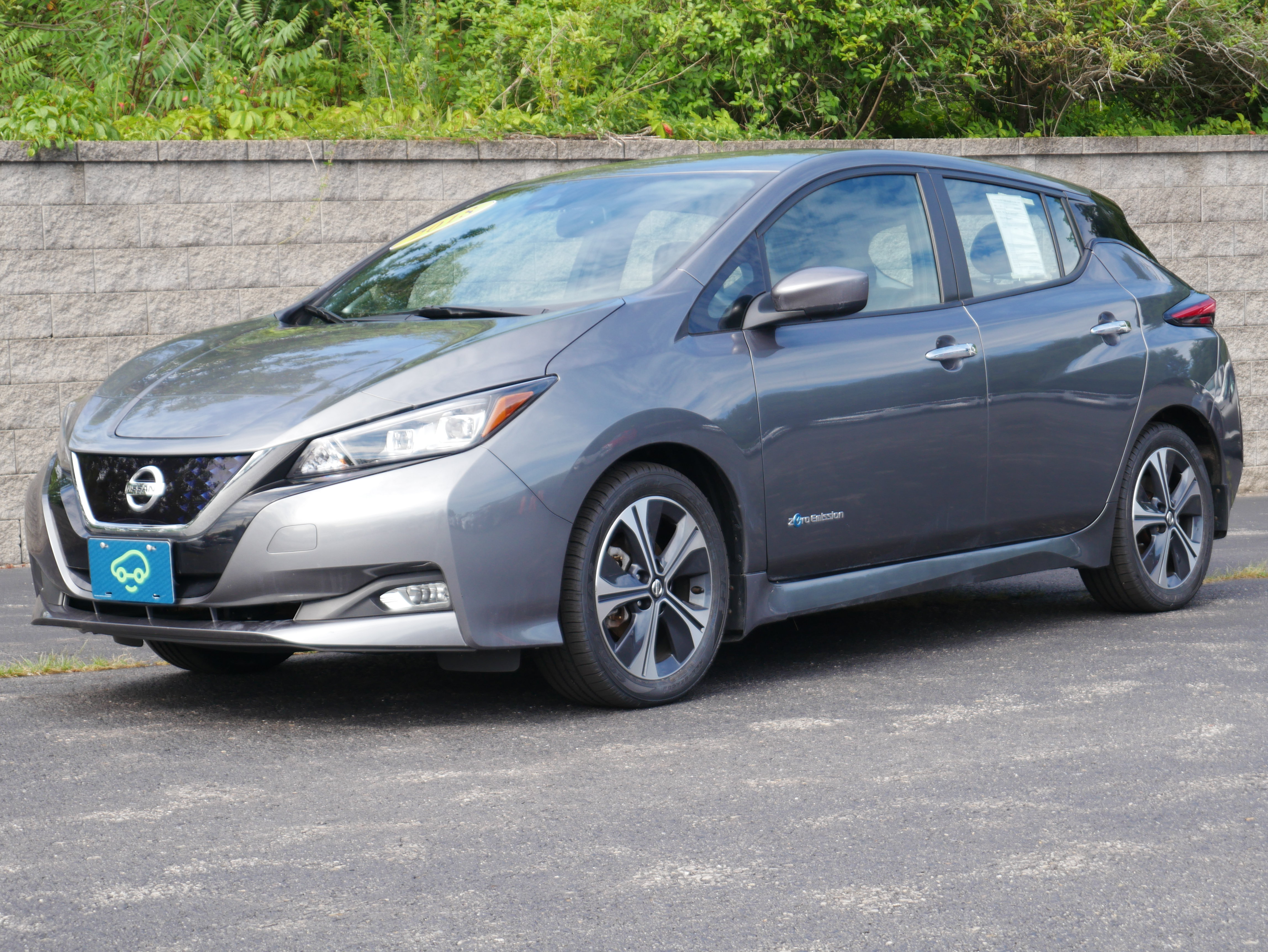 Used 2018 Nissan Leaf SV w/ SV Technology Package