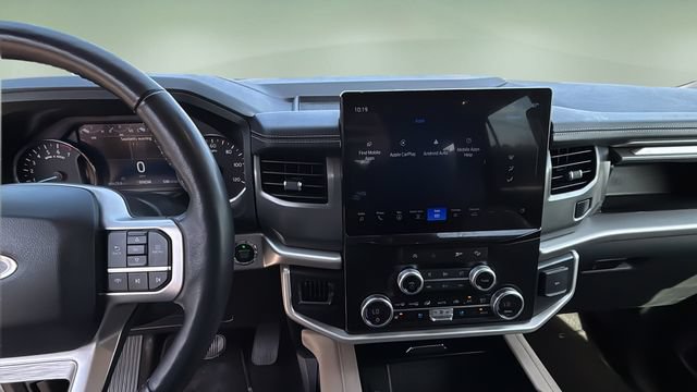 Used 2024 Ford Expedition Max XLT AWD/4WD image 10