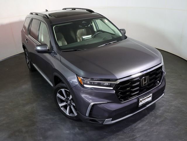 Used 2023 Honda Pilot Elite image 7