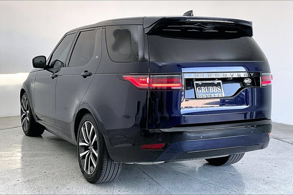 Used 2023 Land Rover Discovery HSE R-Dynamic AWD/4WD image 15