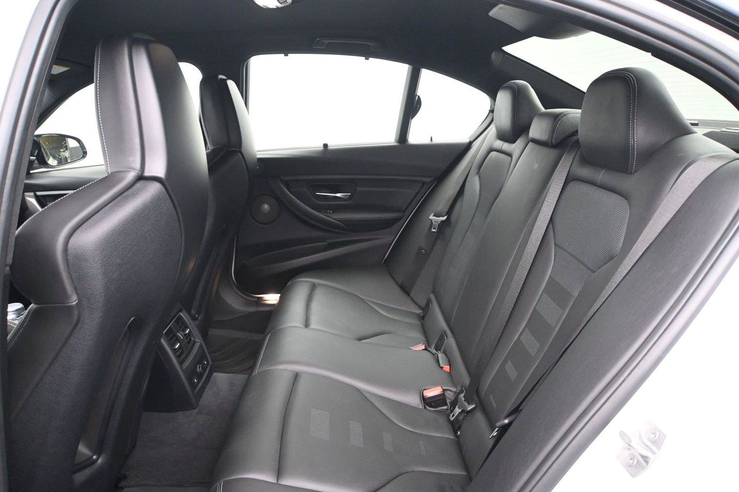Used 2018 BMW M3 RWD image 10