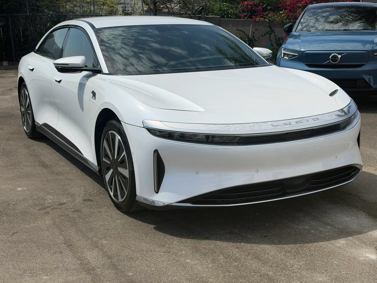 Used 2024 Lucid Air Touring AWD/4WD image 3