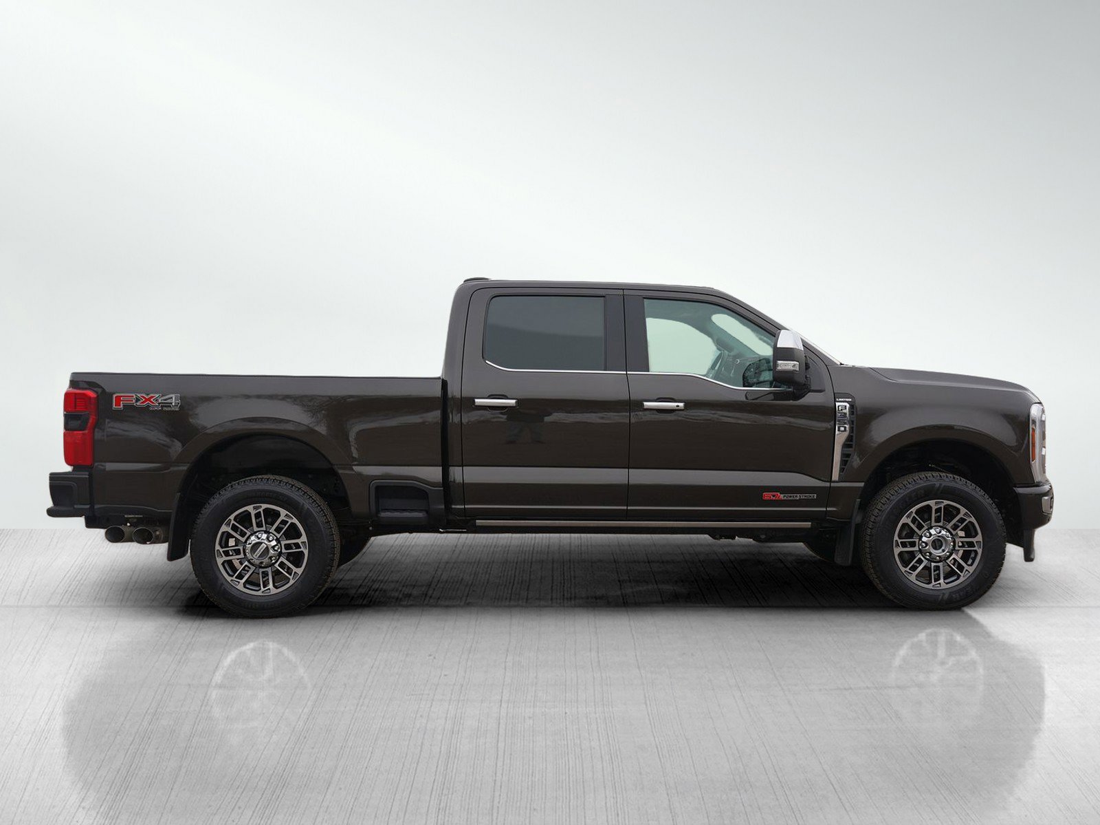 Used 2024 Ford F350 Limited w/ FX4 Off-Road Package AWD/4WD image 7